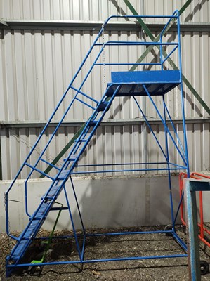 Lot 28 - Klime-Ezee Workshop Mobile Steps (in need of...