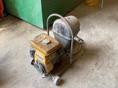 Lot 730 - Dewater pump