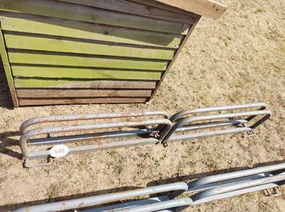 Lot 548 - 2 x Gate throw over catches