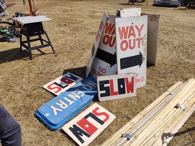 Lot 649 - Qty car park signs