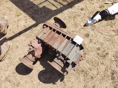 Lot 658 - Bedford lorry 4wd transfer box