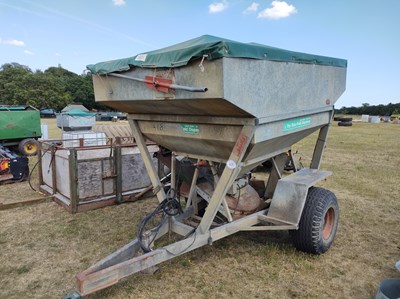 Lot 426 - 3t Peter Allen Sow Feeder