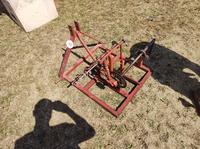 Lot 443 - Fence Realer
