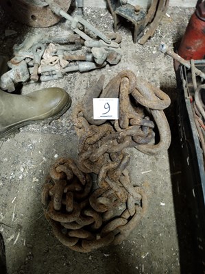 Lot 9 - Qty of Chains