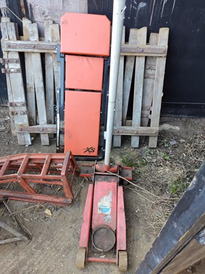 Lot 13 - Heavy Duty Jack
