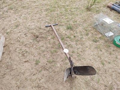 Lot 390 - Hand Plough