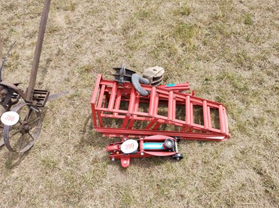 Lot 399 - 2T Car Jack + Axle Stands + Ramps and...