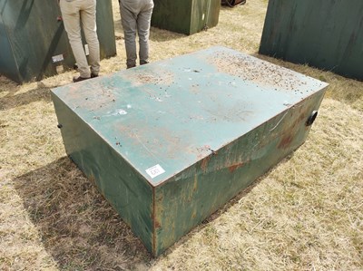 Lot 689 - Heating oil tank 6ft x 4ft x 2ft