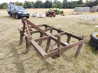 Lot 695 - 9ft Chisel plough cultivator