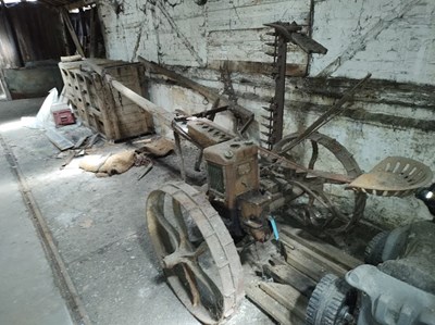 Lot 49 - Vintage Horsedrawn Bamlett Haymower powered by...