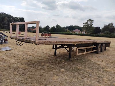 Lot 215 - 40ft Flat Bed Trailer