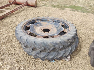 Lot 8 - Taurus Radial 9.5R 48 Tyres