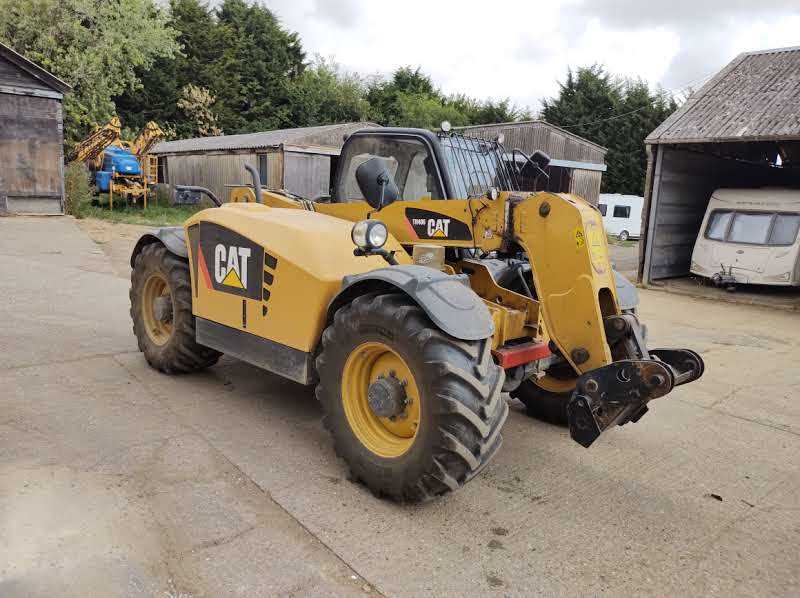 Lot 24 - Cat Teleporter TH 406 (Year 2010) 5706 hours....