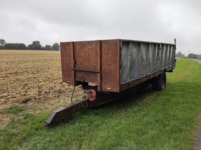 Lot 63 - Large Tipping Trailer with no Tailboard