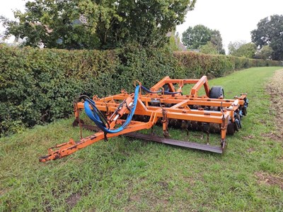 Lot 59 - 4m Galucho TMR-350 Top Tilth
