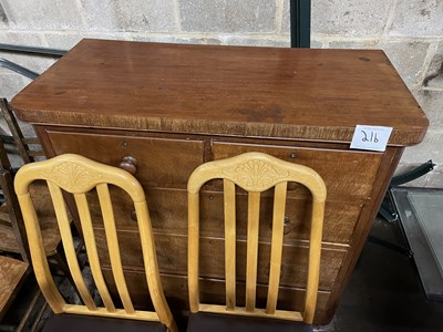 Lot 21b - Chest of Drawers