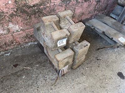 Lot 61l - 10 x Weight Blocks