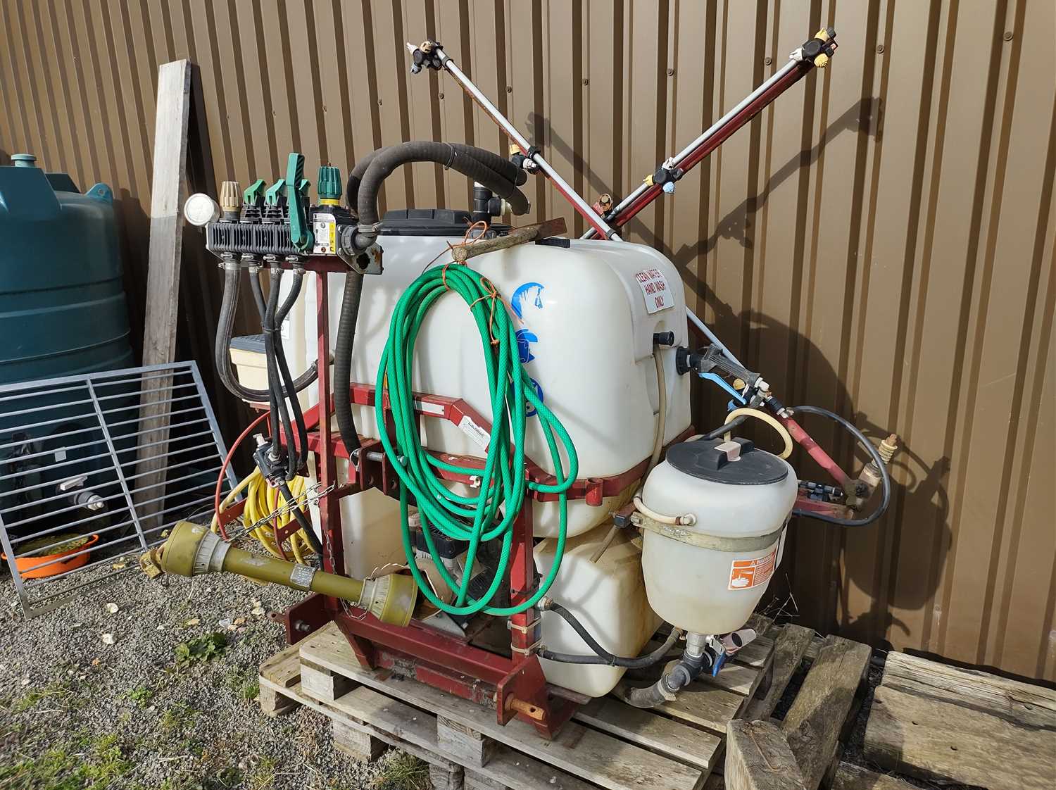 Lot 193 - Tractor Mounted 300l Sprayer