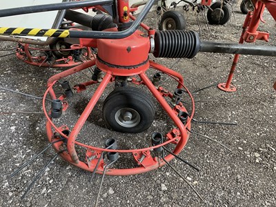 Lot 180 - Kuhn Haybob 360 (2013)