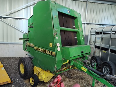 Lot 187 - John Deere 590 Round Baler (1995)