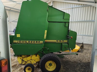 Lot 187 - John Deere 590 Round Baler (1995)