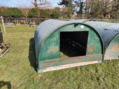 Lot 121a - 1x Pig Arc