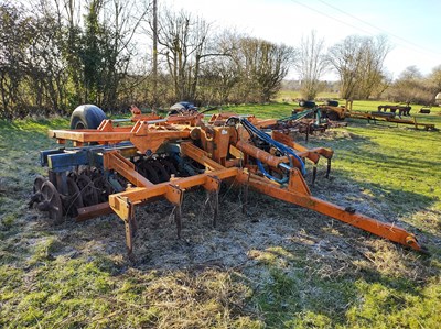 Lot 48 - Galucho 4.6m Trailed Soil Press with Levelling...