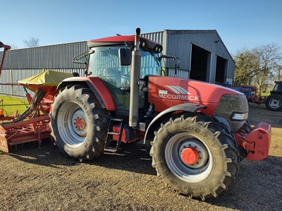 Lot 63 - McCormick XTX 185 Extra E Tractor (2007)....
