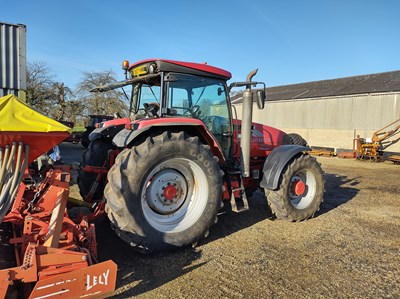 Lot 63 - McCormick XTX 185 Extra E Tractor (2007)....