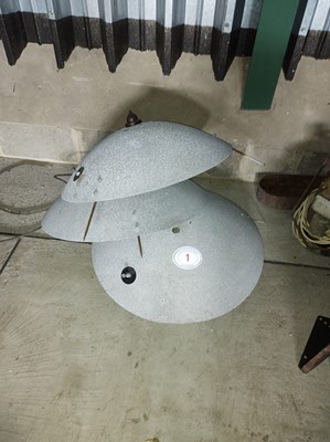 Lot 1 - 3x Heat Lamps