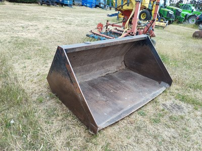 Lot 155 - Merlo Bucket (2003) Model. MER BKT200020 1500L...