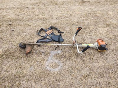 Lot 6 - Stihl FS400 Brushcutter