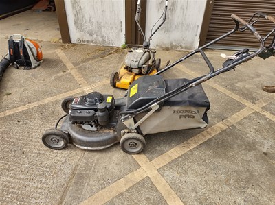 Lot 21 - Honda HRH 536 HXE Mower (Asset No. 241)