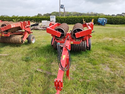 Lot 111 - Opico 4.5m Cambridge Rib Rolls (2016)