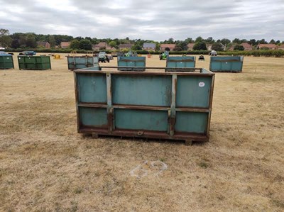 Lot 69 - Garmet Skip