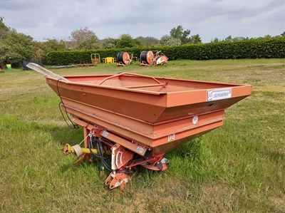 Lot 85 - Lely Centreliner Super Bowl Spreader