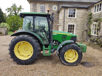 Lot 169 - John Deere 5080M Tractor (2011) 2,668.9 Hrs...