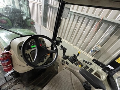 Lot 165 - John Deere 3045R Tractor (2018) 1,763.4 Hrs...