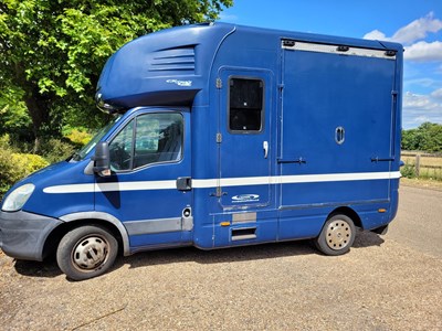 Lot 142 - Olympic CX Iveco D 35C12 Horsebox (2008) Reg...